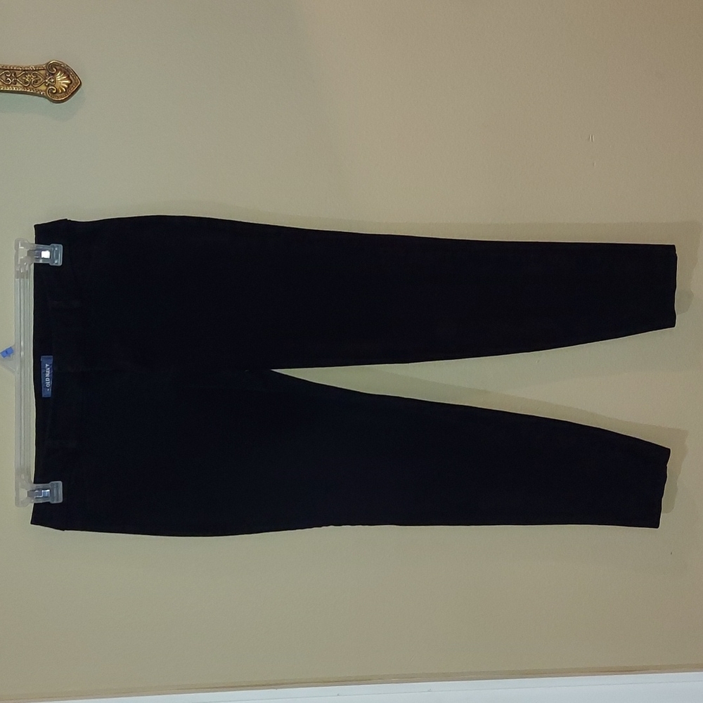 Old Navy Pixie mid rise black jeans